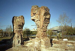 Разрушенный храм Архангела Михаила в селе Меркушино (вид 2001 года)