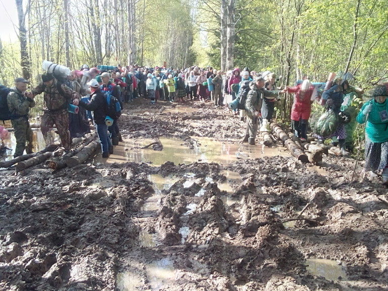 Трудные дороги крестного хода