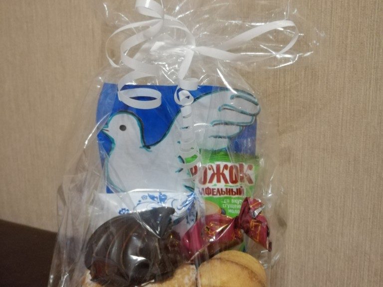 Творческие подарки в честь Победы в ВОВ сладкие наборы к чаепитию