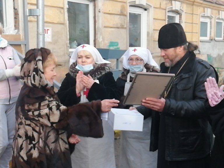 Торжественная передача специального медицинского оборудования администрации МКУ "КСАГ"