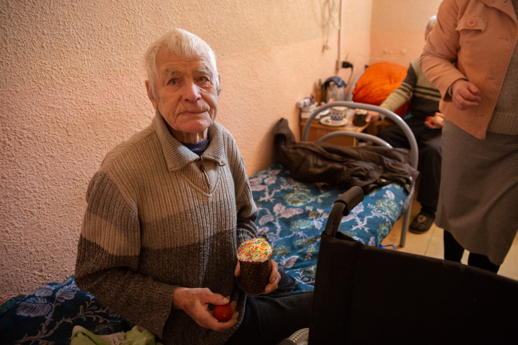 Пасхальные поздравления для подопечных приюта