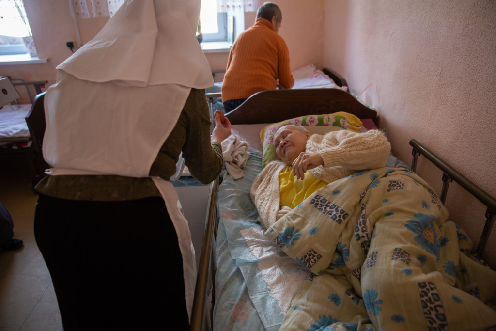 Пасхальные поздравления для подопечных приюта