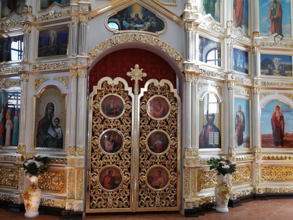 Иконостас храм Архангела Михаила